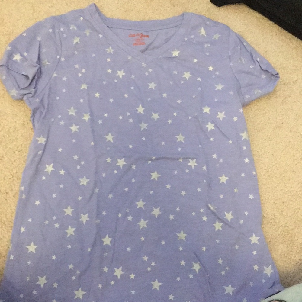 Purple T-shirt with stars